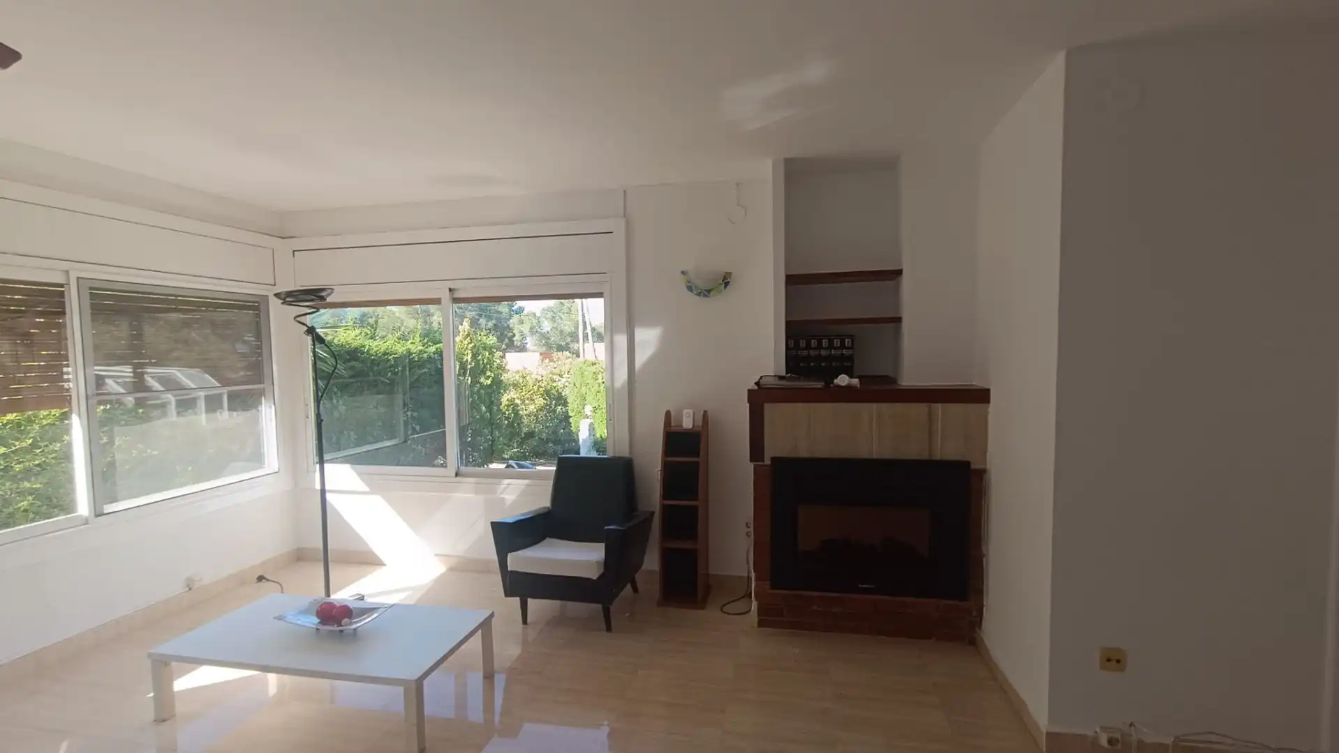 Sala de estar de Casa o chalet en venta en Tortosa con Aire acondicionado, Calefacción y Jardín privado