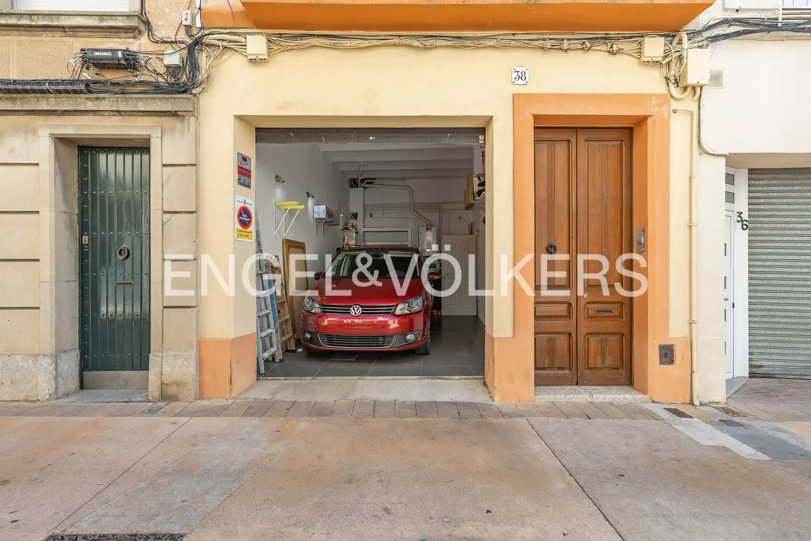 Vista exterior de Casa o chalet en venta en Terrassa con Aire acondicionado, Calefacción y Jardín privado