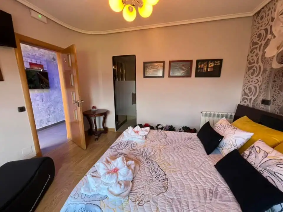 Schlafzimmer von Gebäude zum Verkauf in Camargo