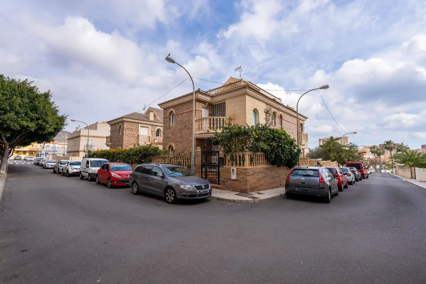 Exterior view of Houses for sale in Roquetas de Mar  with Air Conditioner, Private garden and Terrace