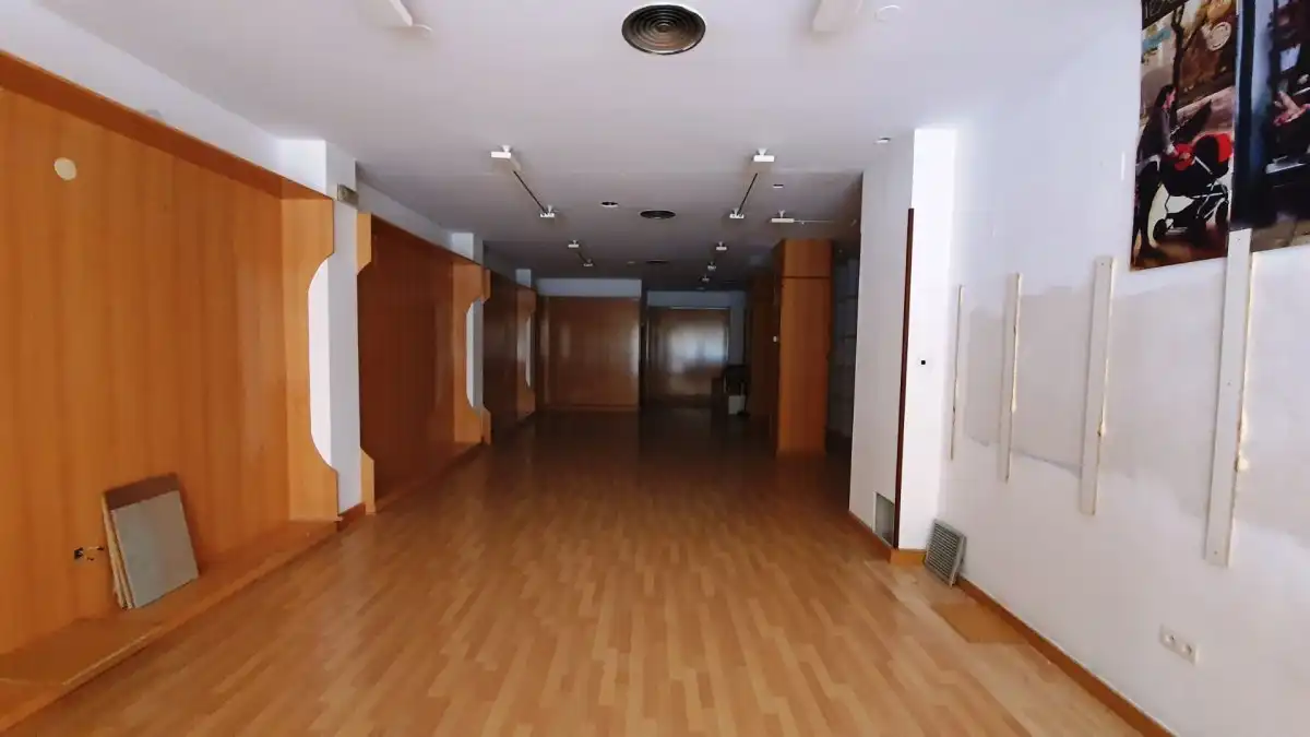 Local comercial en alquiler en Calle LUCIANA FDEZ 3, imagen 10