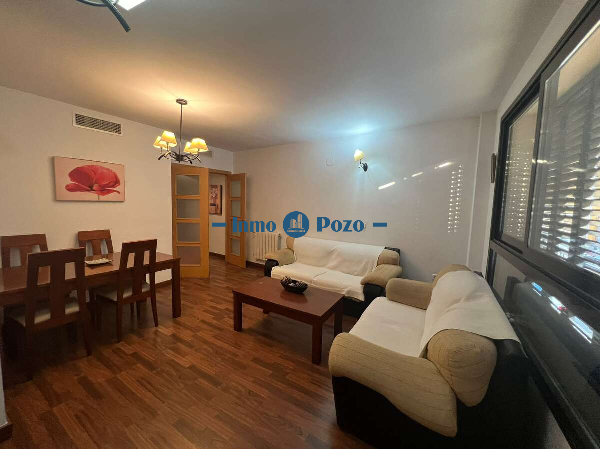 Living room of Flat for sale in Almendralejo  with Air Conditioner, Heating and Storage room