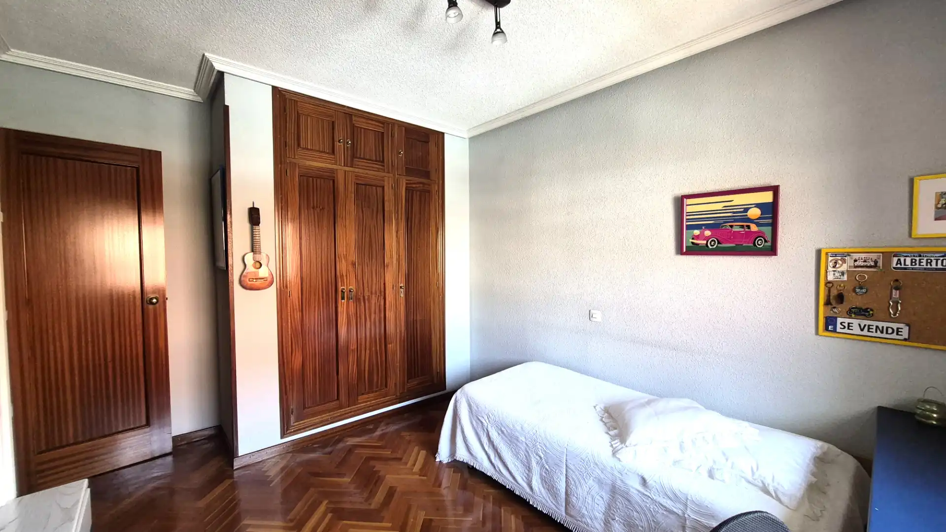 Dormitori de Casa o xalet en venda en Alcalá de Henares amb Aire condicionat, Calefacció i Parquet