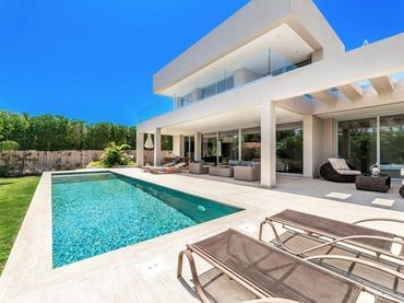 Casa amb piscina en venda a San Pedro de Alcántara