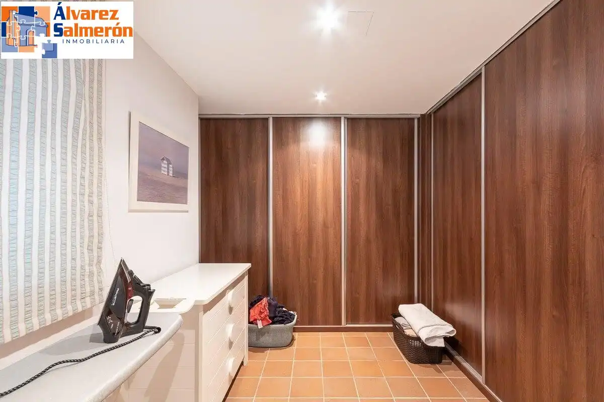 Houses for sale in Huétor Vega  with Air Conditioner, Heating and Terrace