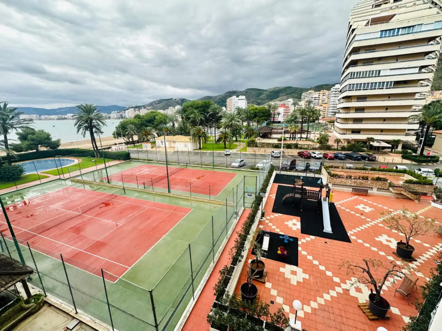 Terraza de Apartamento de alquiler en Cullera con Aire acondicionado, Jardín privado y Terraza