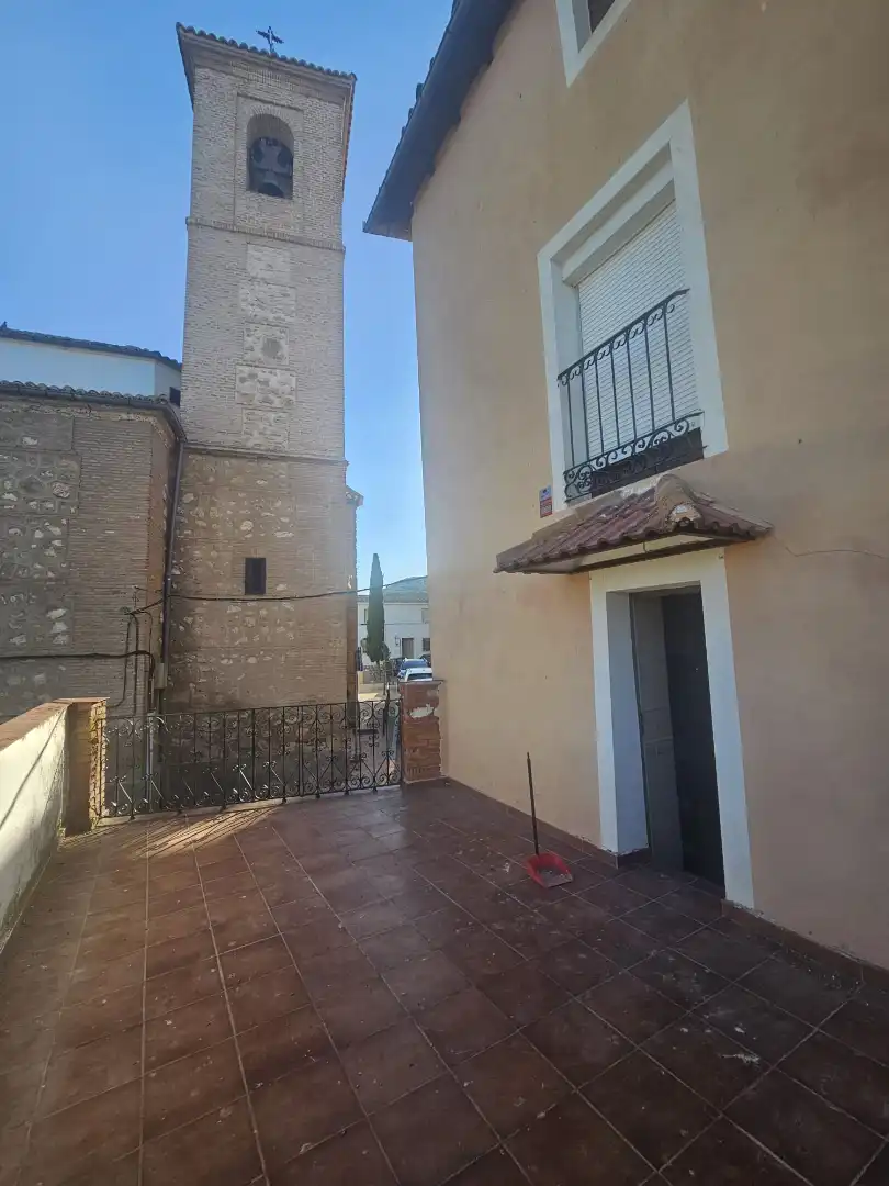 Vista exterior de Casa adosada en venta en Orusco de Tajuña con Amueblado