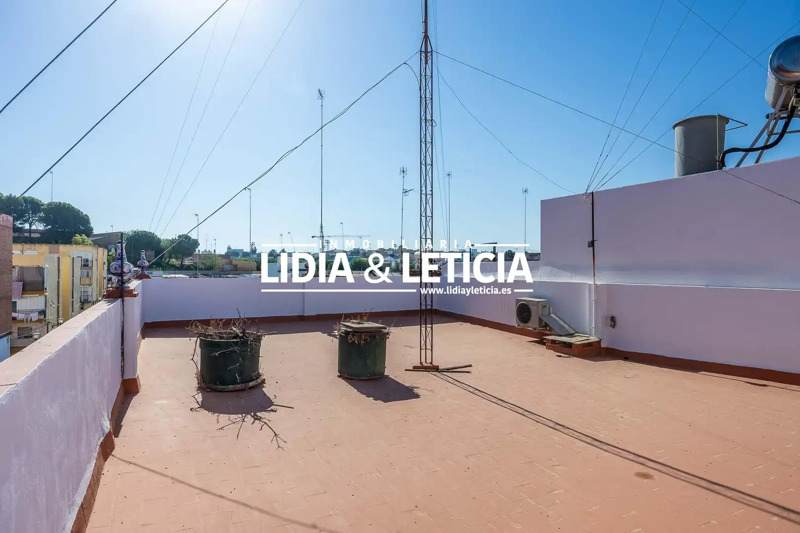 Terrassa de Casa o xalet en venda en Alcalá de Guadaira amb Aire condicionat i Terrassa