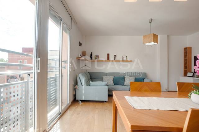 Ático en Venta en Calle CARTAGENA en Sagrada Família