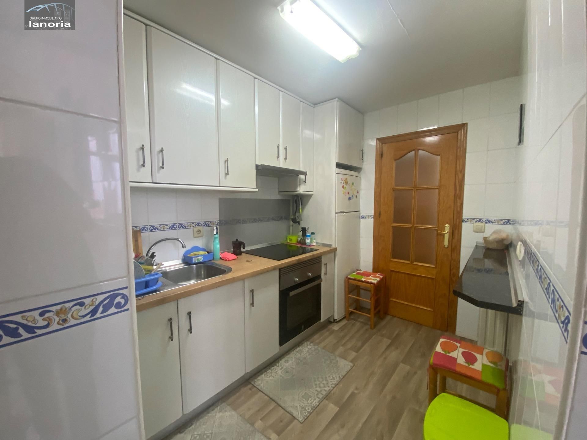 Cuina de Apartament en venda en  Albacete Capital amb Aire condicionat, Calefacció i Traster