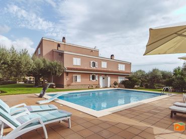 Villa con balcone in vendita a Roquetes