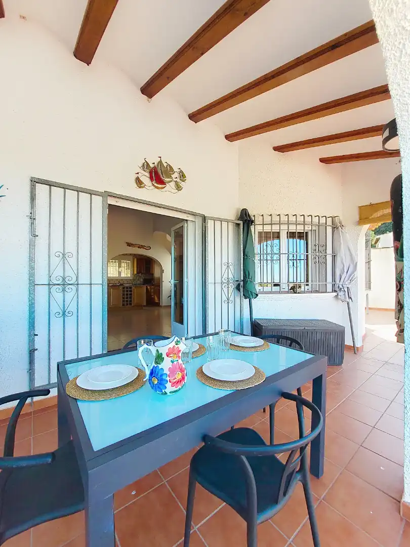 Chalet con piscina en venta en Avenida Pego 103, imagen 7