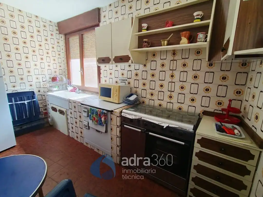 Cuina de Casa o xalet en venda en Arnedillo amb Calefacció, Jardí privat i Terrassa