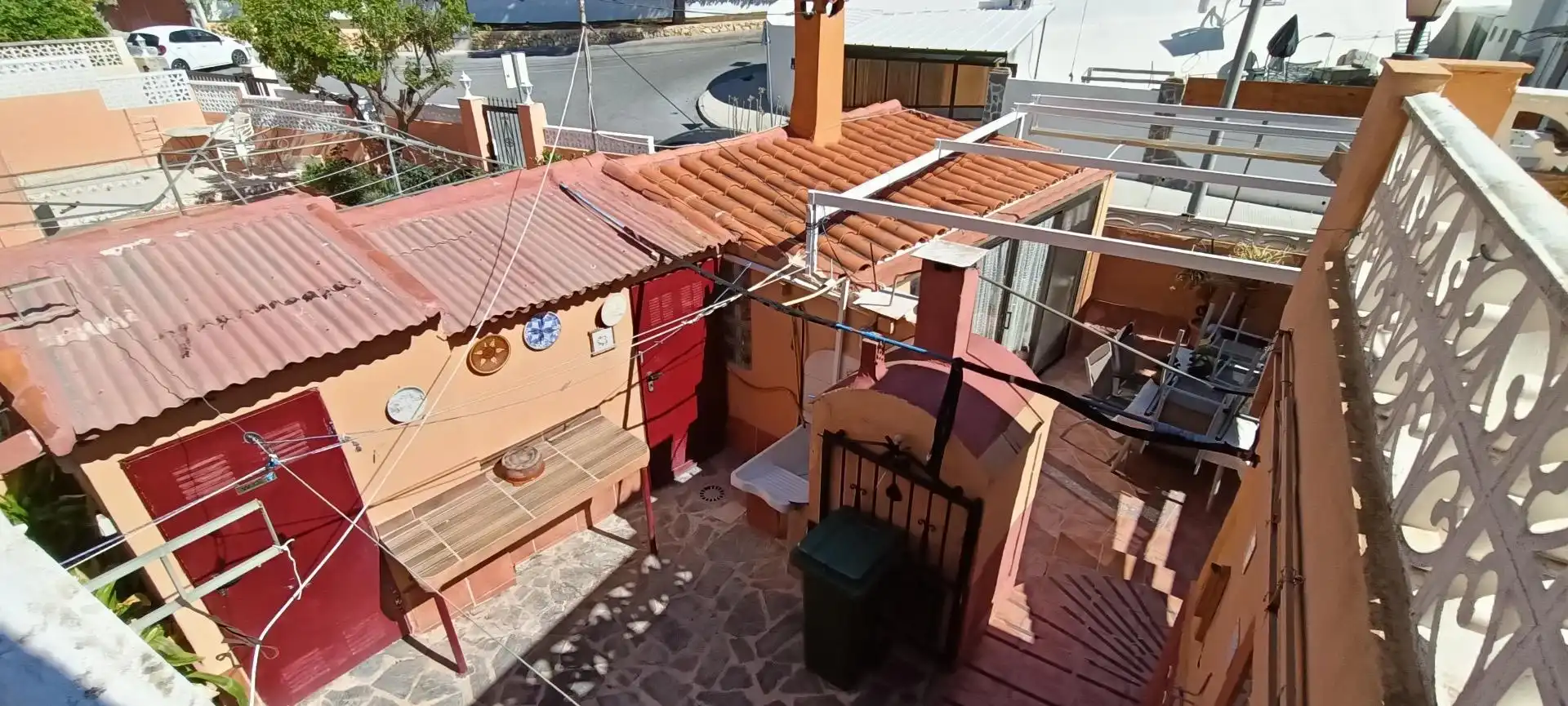 Vista exterior de Casa o chalet en venta en La Nucia con Aire acondicionado, Jardín privado y Terraza
