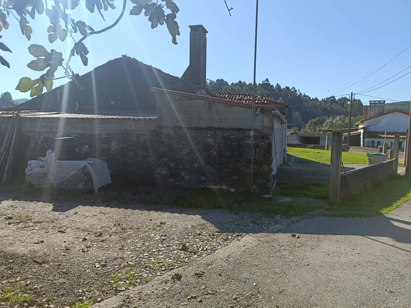 Außenansicht von Haus oder Chalet zum Verkauf in Oza dos Ríos mit Privatgarten und Abstellraum