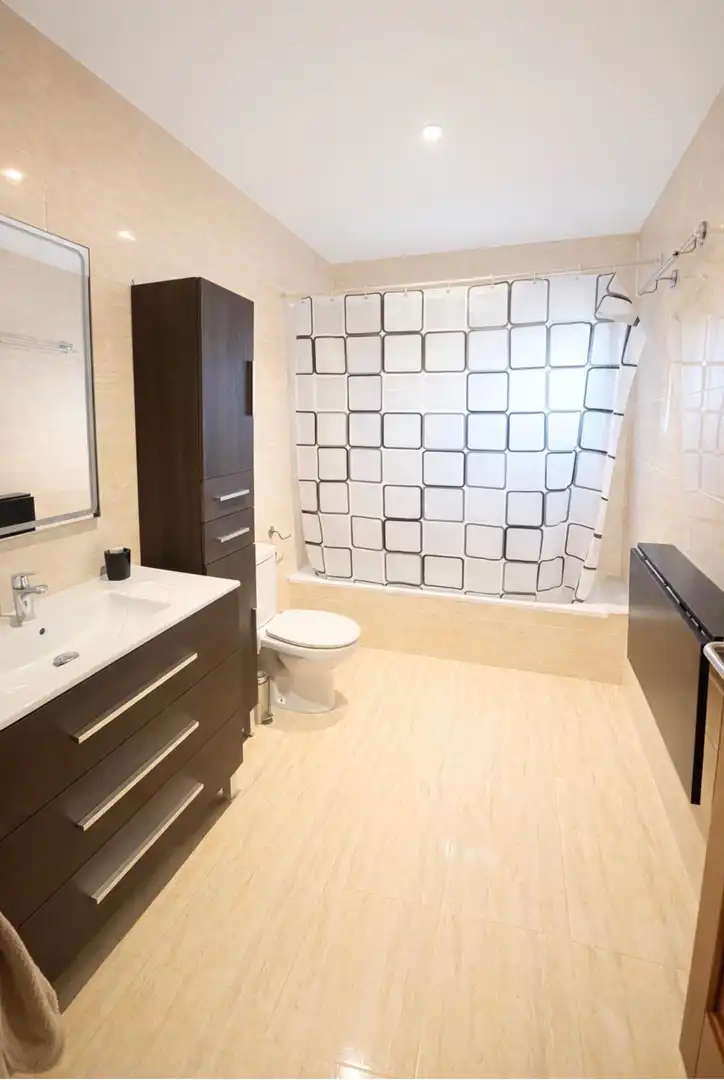 Baño de Dúplex en venta en Vilafranca de Bonany con Aire acondicionado y Calefacción