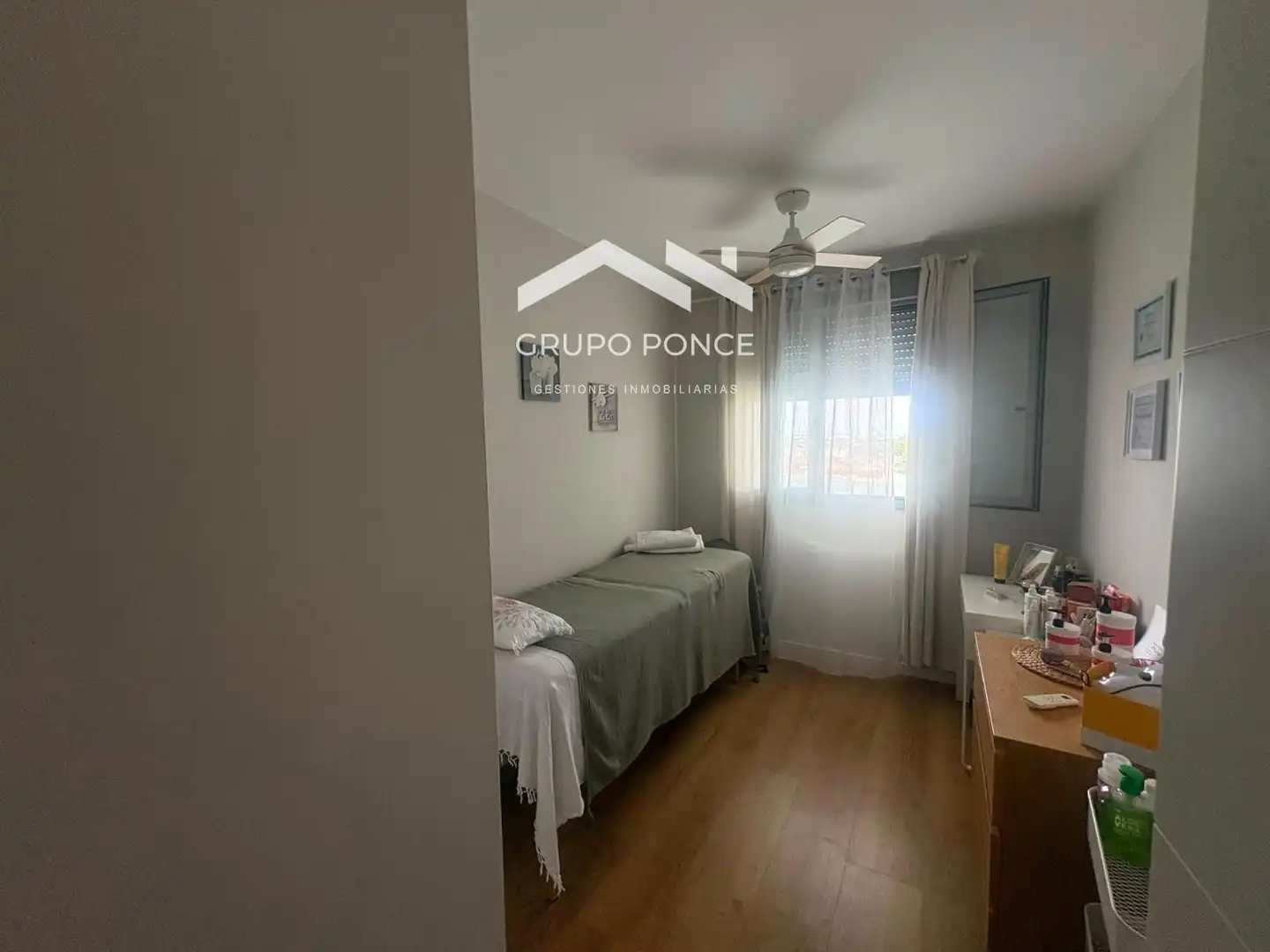 Schlafzimmer von Wohnung zum Verkauf in Jerez de la Frontera mit Abstellraum, Schwimmbad und Gemeinschaftspool