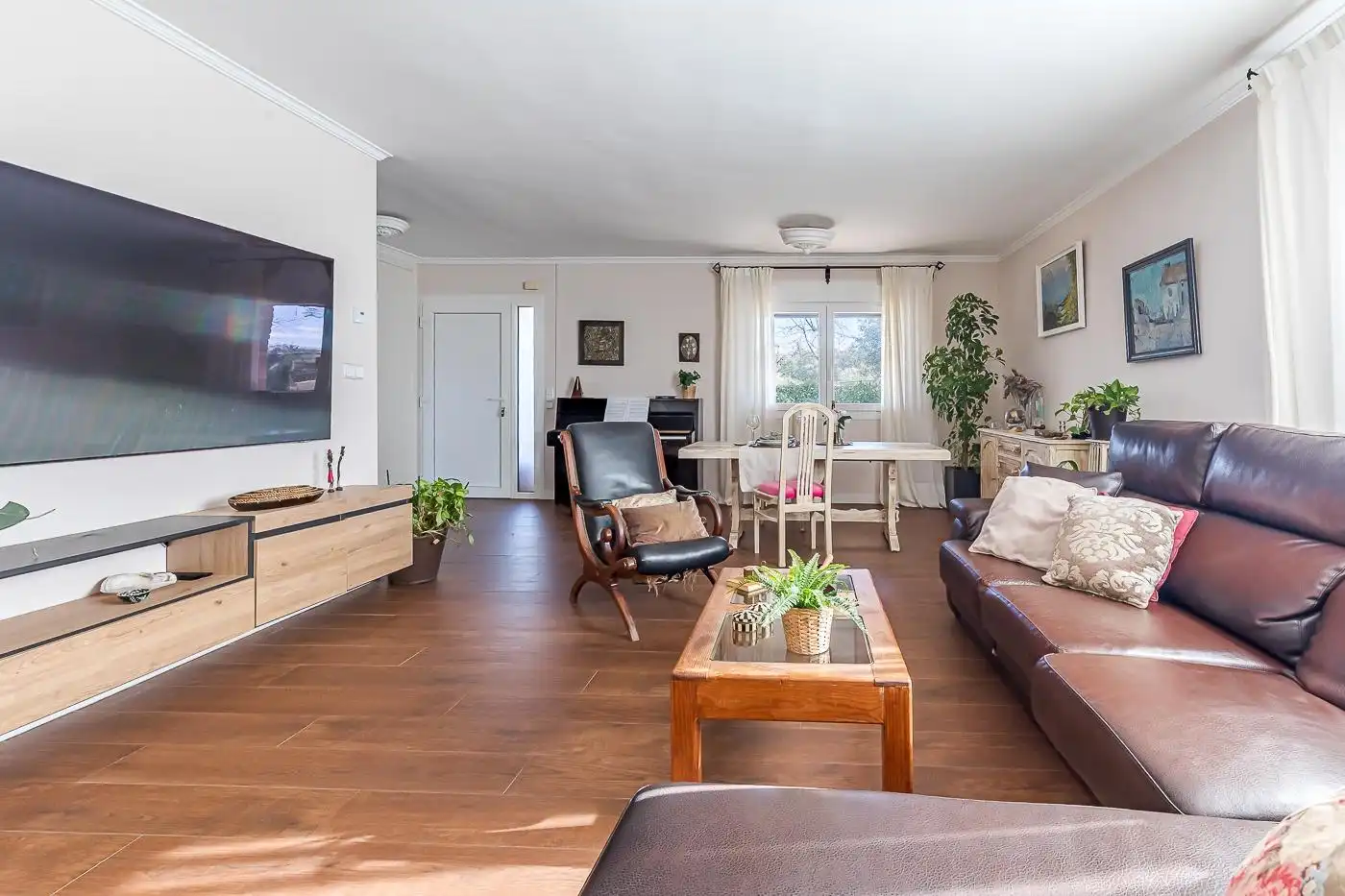 Sala de estar de Casa o chalet en venta en El Escorial con Calefacción, Jardín privado y Terraza