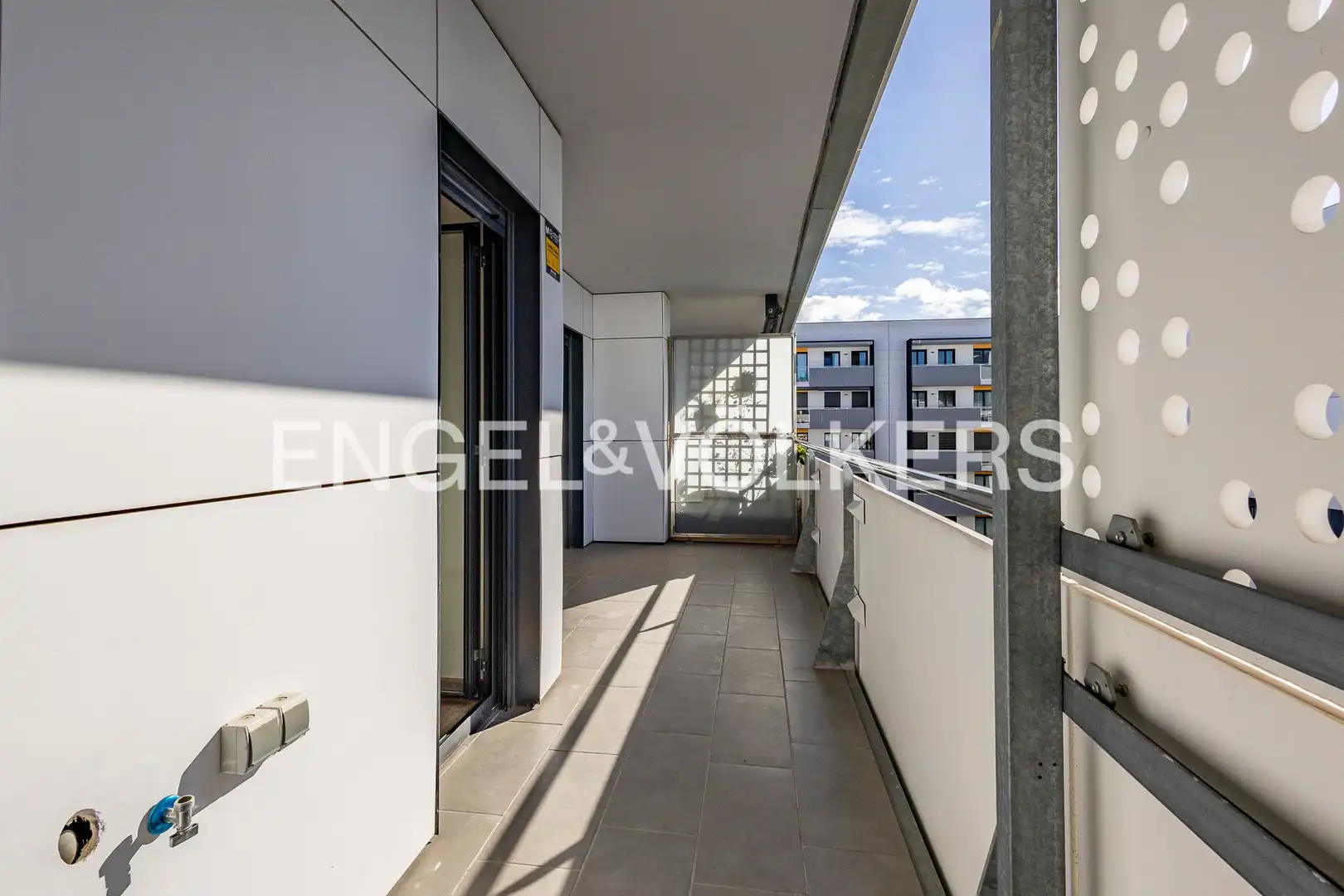 Terraza de Piso en venta en Sant Just Desvern con Aire acondicionado, Calefacción y Jardín privado