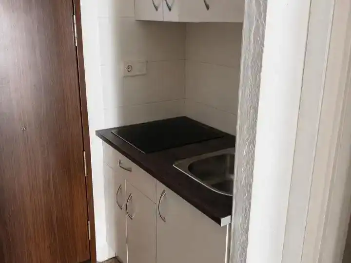 Cuina de Estudi en venda en Torremolinos amb Moblat i Balcó