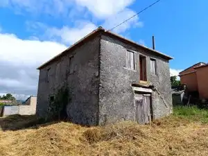 Maison rustique à vendre à O Saviñao