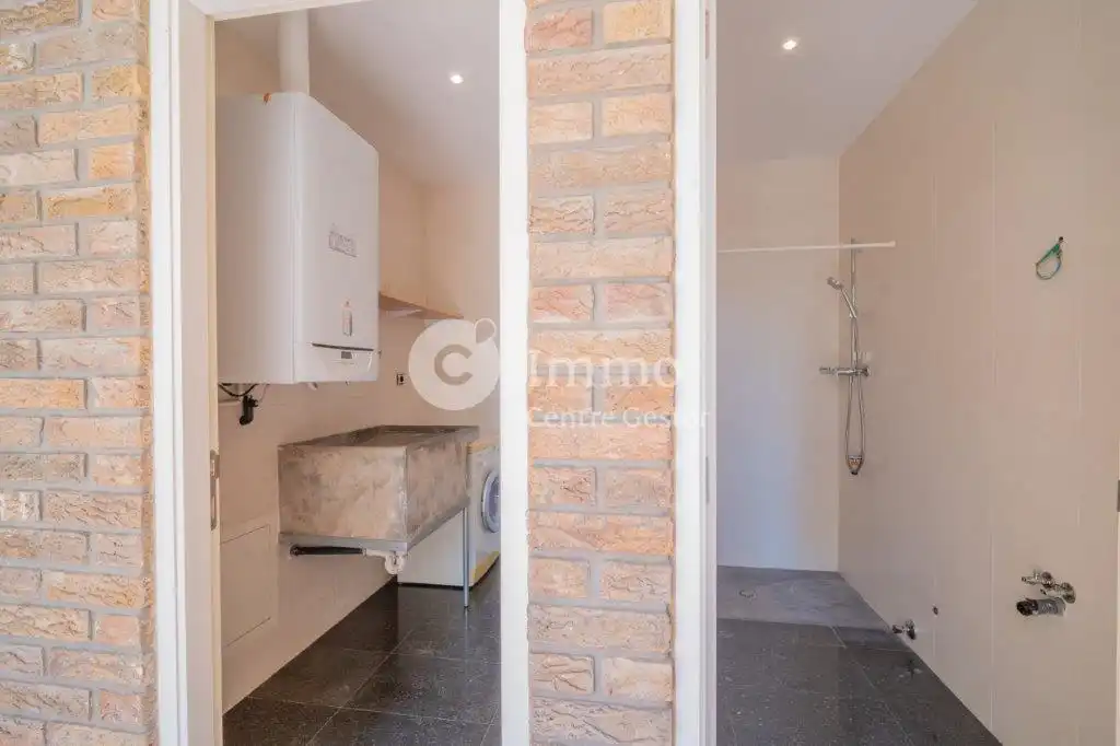 Bathroom of Houses for sale in Fondarella  with Heating, Private garden and Swimming Pool
