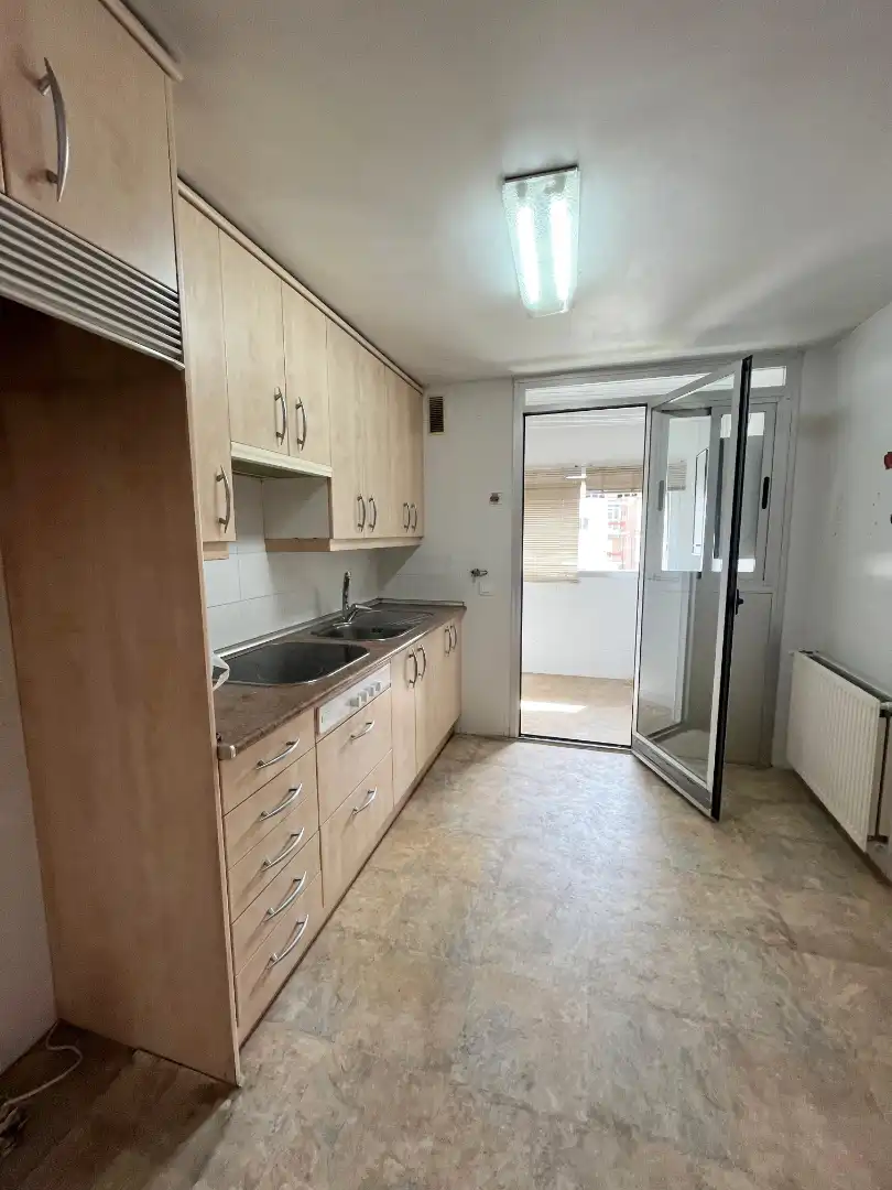 Flat with lift for sale in Calle de Eduardo Rojo, imagen 4