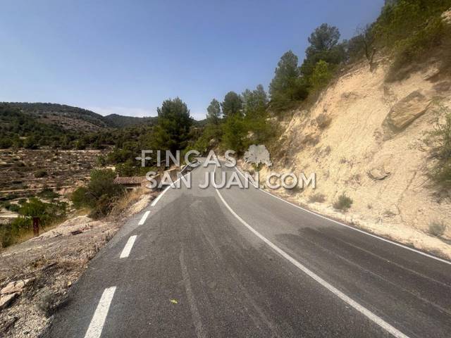 Finca rústica en Venta en Relleu