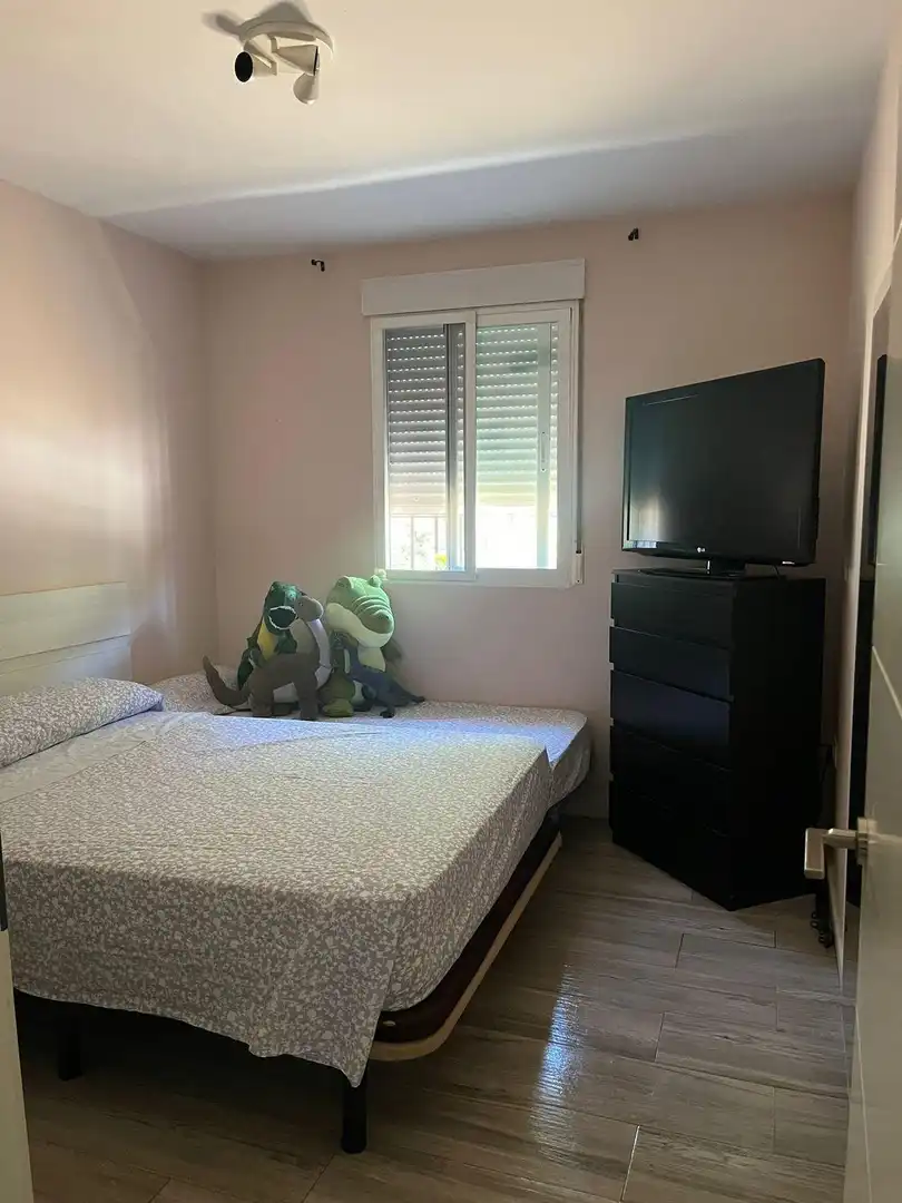 Dormitori de Casa o xalet en venda en Córdoba amb Aire condicionat, Calefacció i Jardí privat