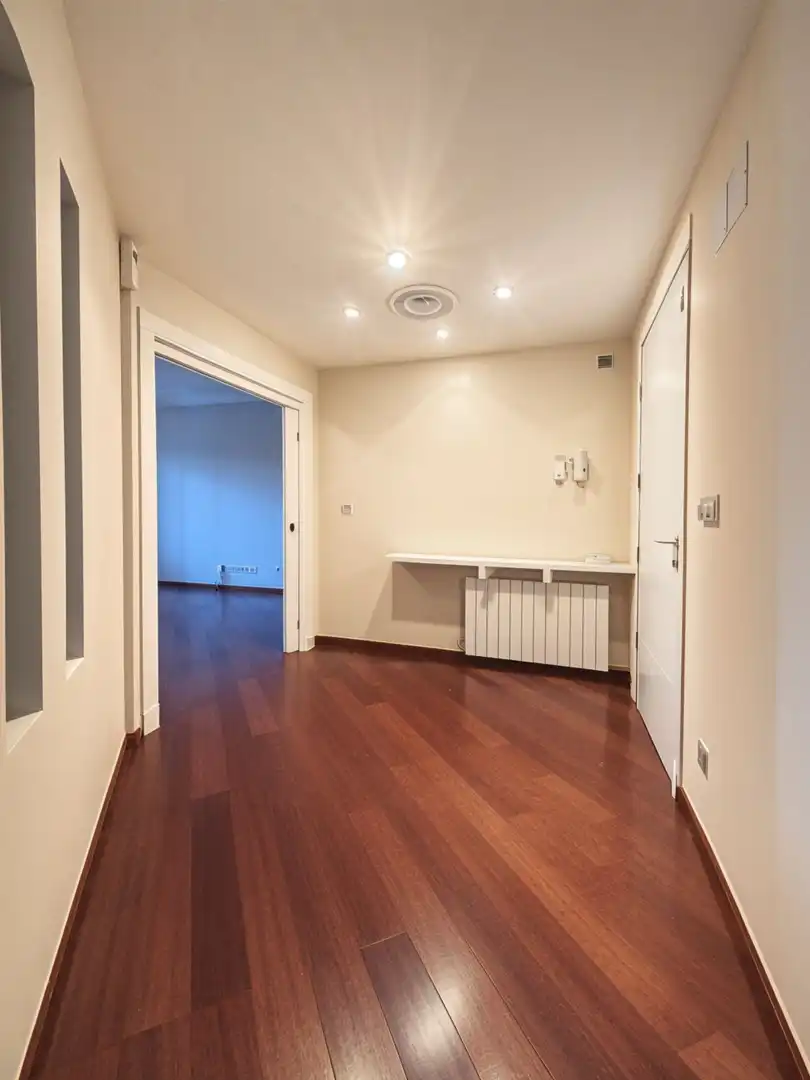 Piso en venta en Zaragoza con Aire acondicionado, Calefacción y Trastero