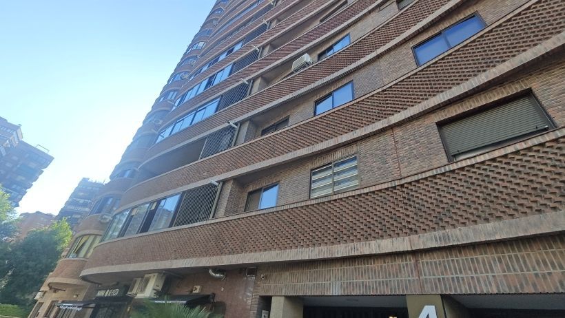 Vista exterior de Apartament en venda en  Madrid Capital