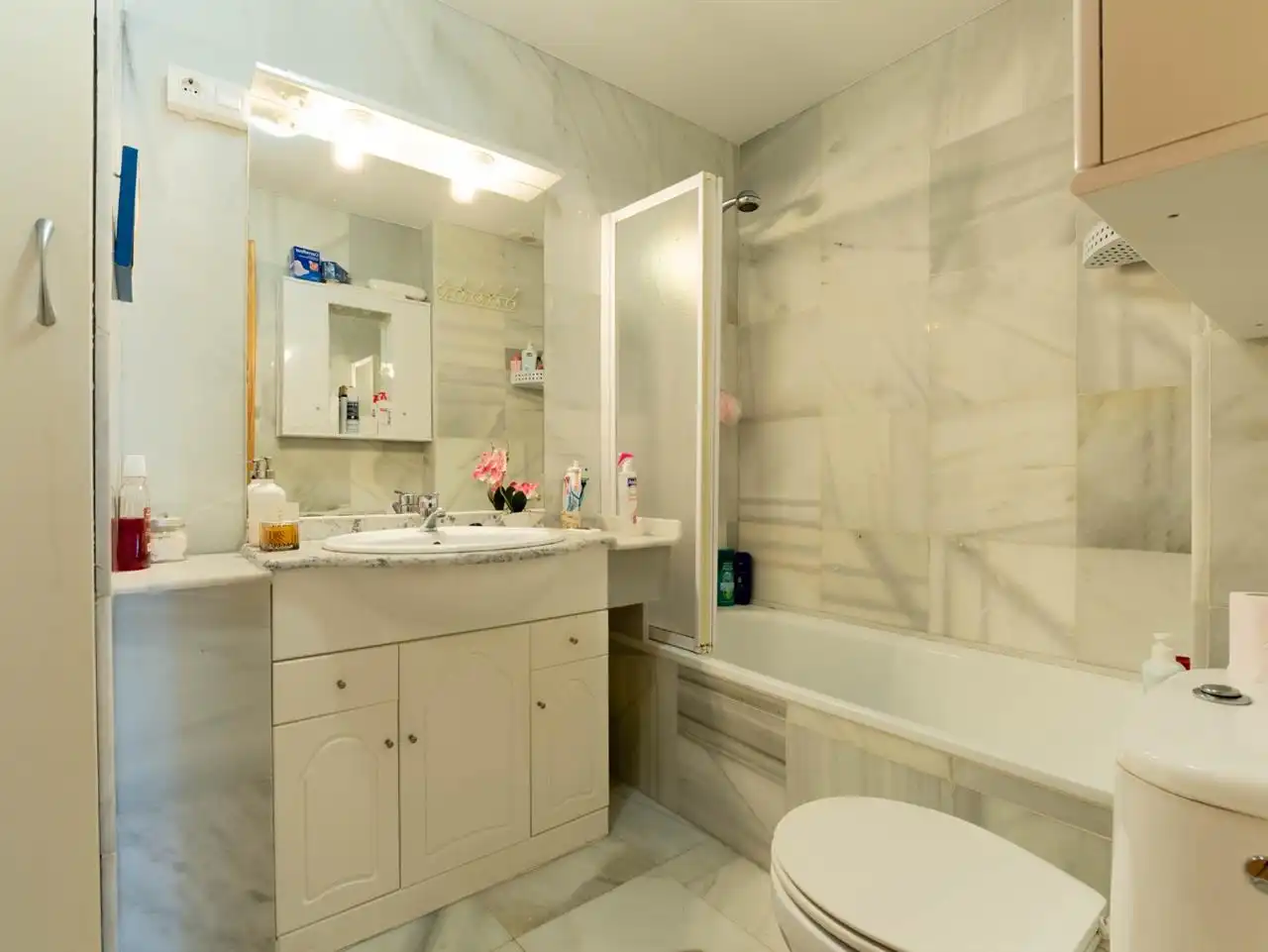 Baño de Apartamento en venta en Cuevas del Almanzora con Terraza, Trastero y Piscina