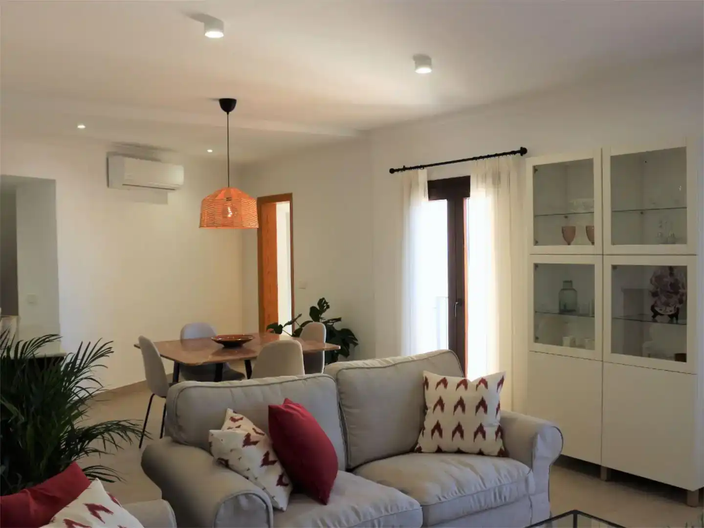Living room of Detached homes for rent in Santa Eugènia  with Air Conditioner and Furnished
