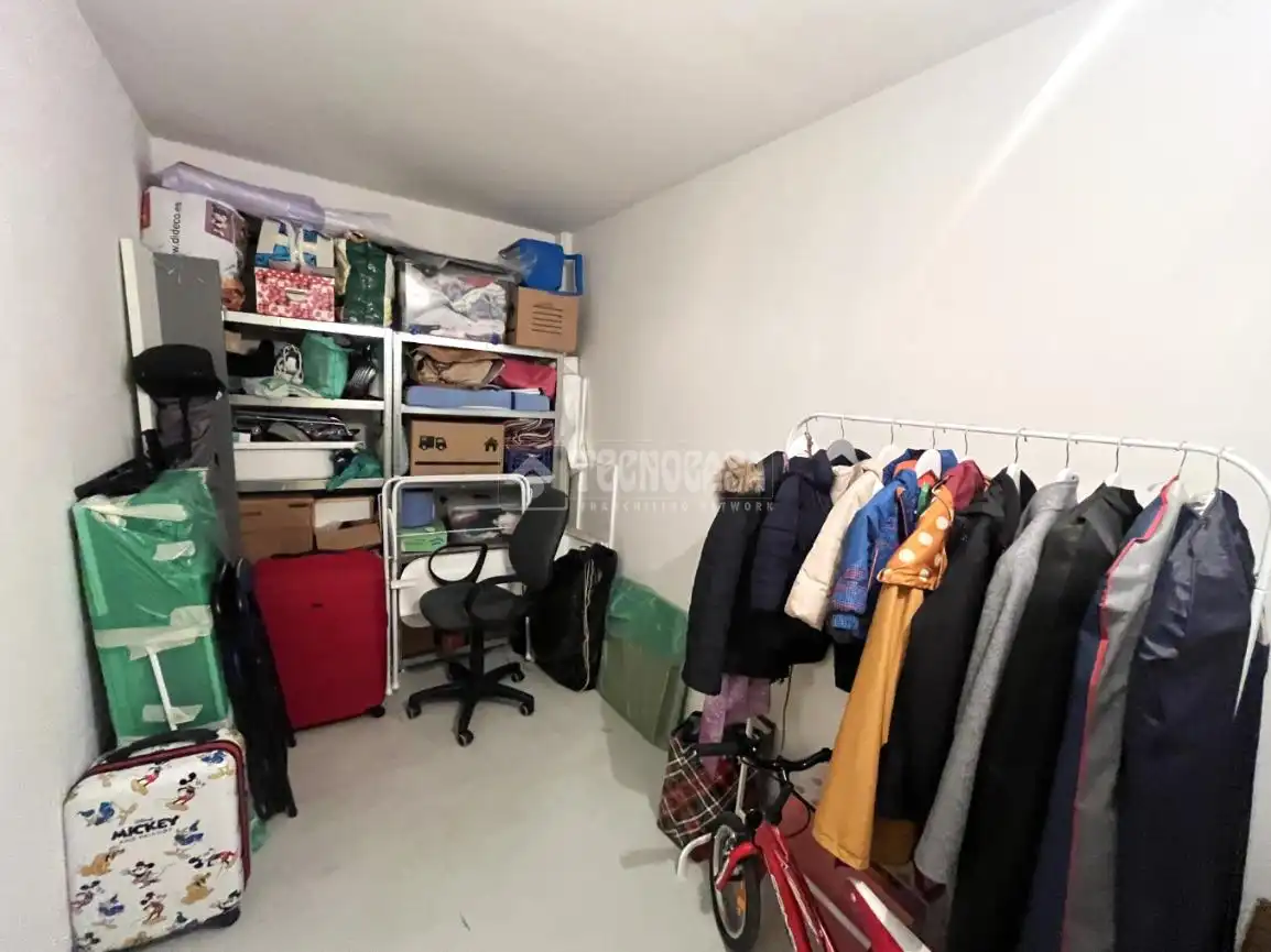 Flat for sale in Villalbilla  with Air Conditioner