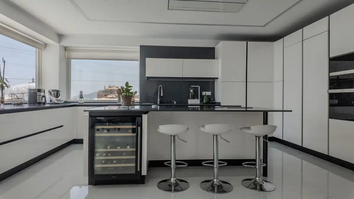 Cocina de Casa o chalet en venta en Málaga con Aire acondicionado, Calefacción y Piscina