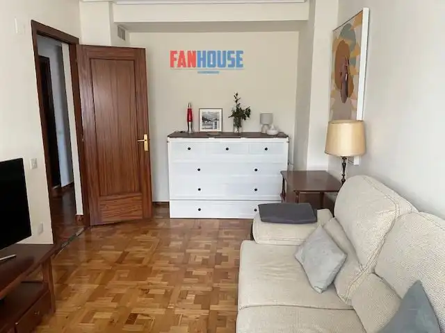 Living room of Flat for rent in Gijón   with Heating and Storage room