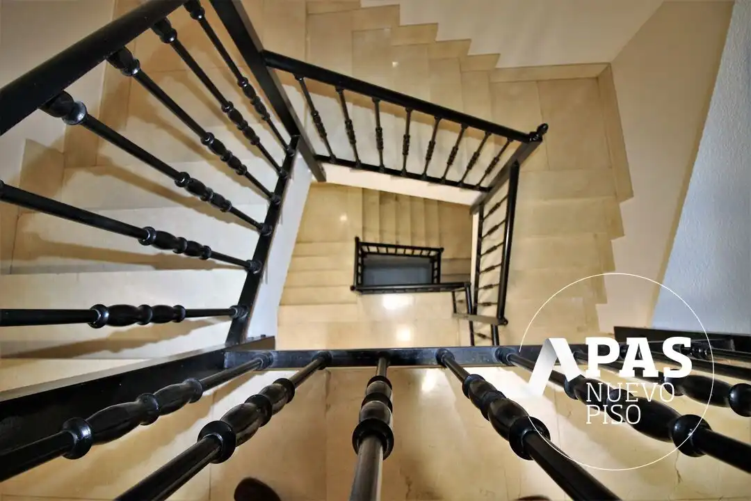 Piso en venta en Santander con Aire acondicionado, Calefacción y Jardín privado