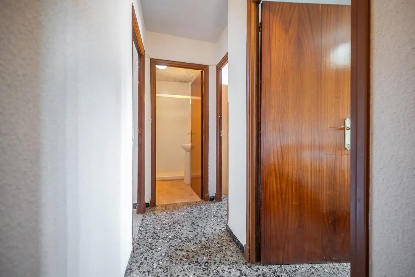 Piso en venta en Ávila con Calefacción y Terraza