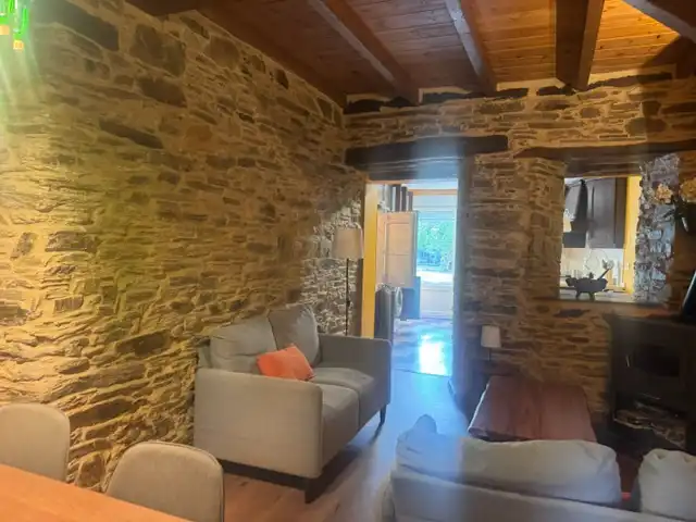 Sala d'estar de Finca rústica en venda en Vegadeo amb Calefacció, Jardí privat i Terrassa