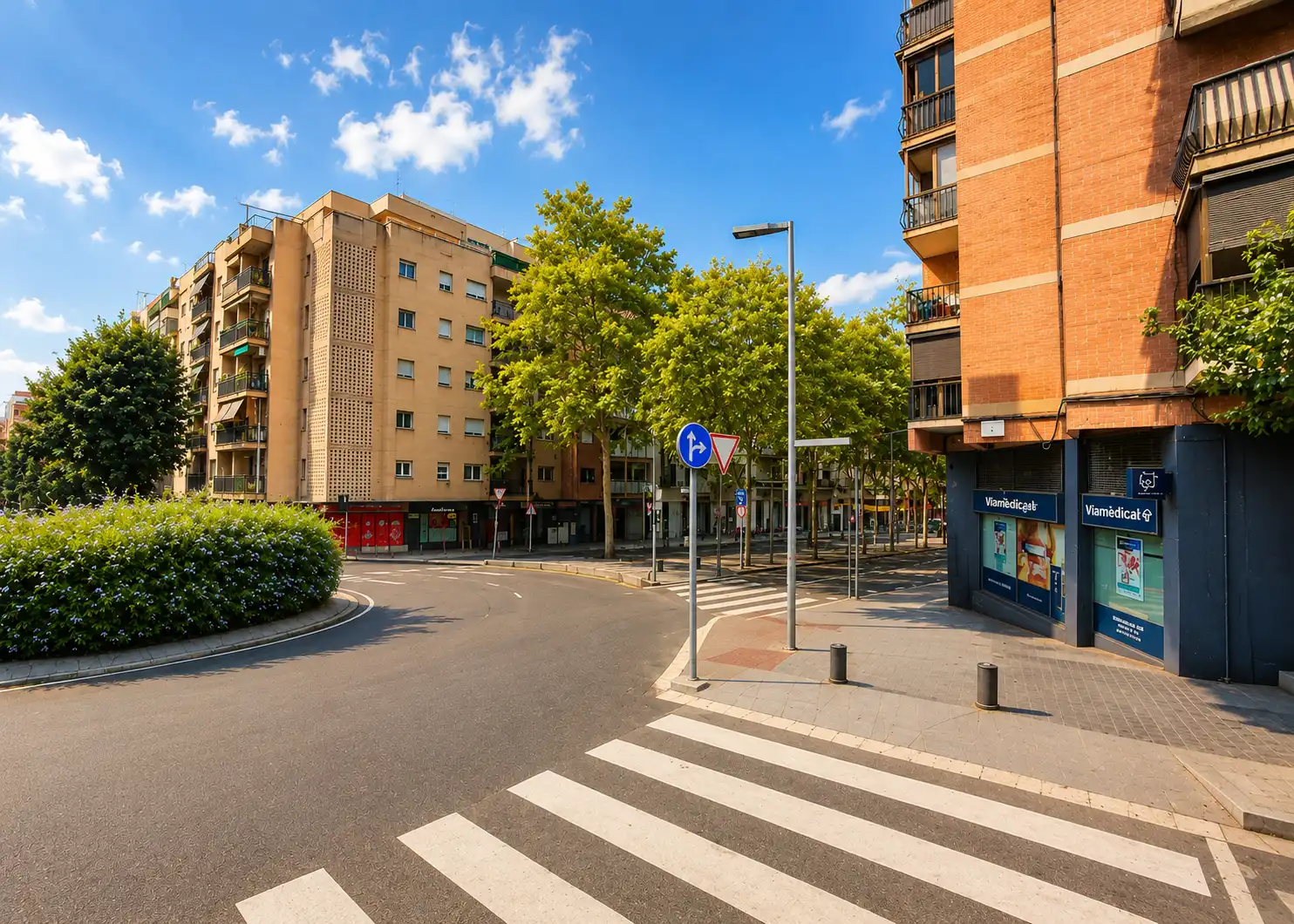 Vista exterior de Piso en venta en Santa Coloma de Gramenet con Aire acondicionado, Calefacción y Balcón