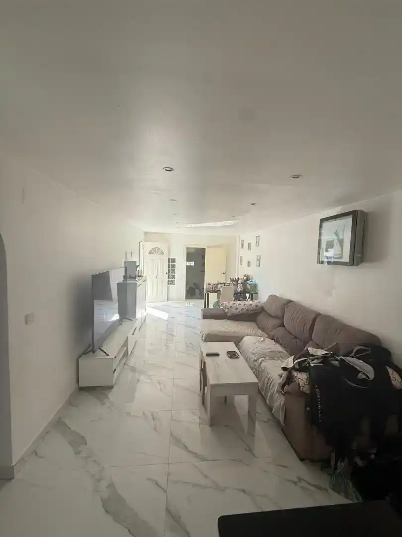 Sala de estar de Planta baja en venta en Torrevieja con Aire acondicionado y Piscina