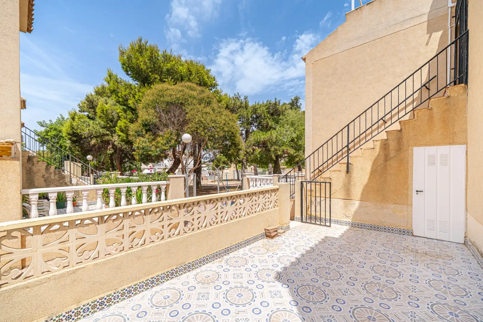 Terraza de Ático en venta en Torrevieja con Jardín privado, Terraza y Trastero