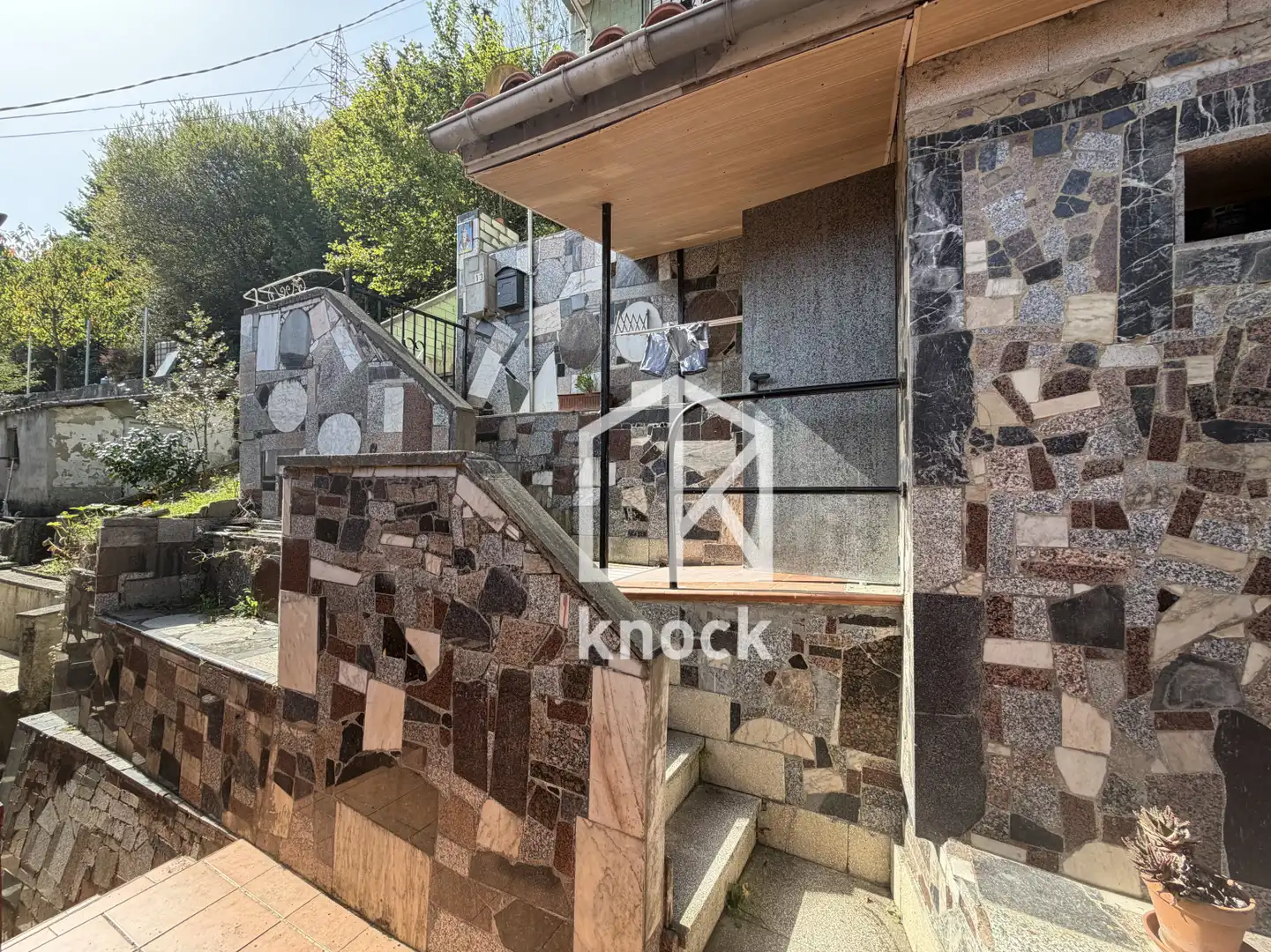 Casa adosada en venda a El Entrego - La central, 6, San Martín del Rey Aurelio