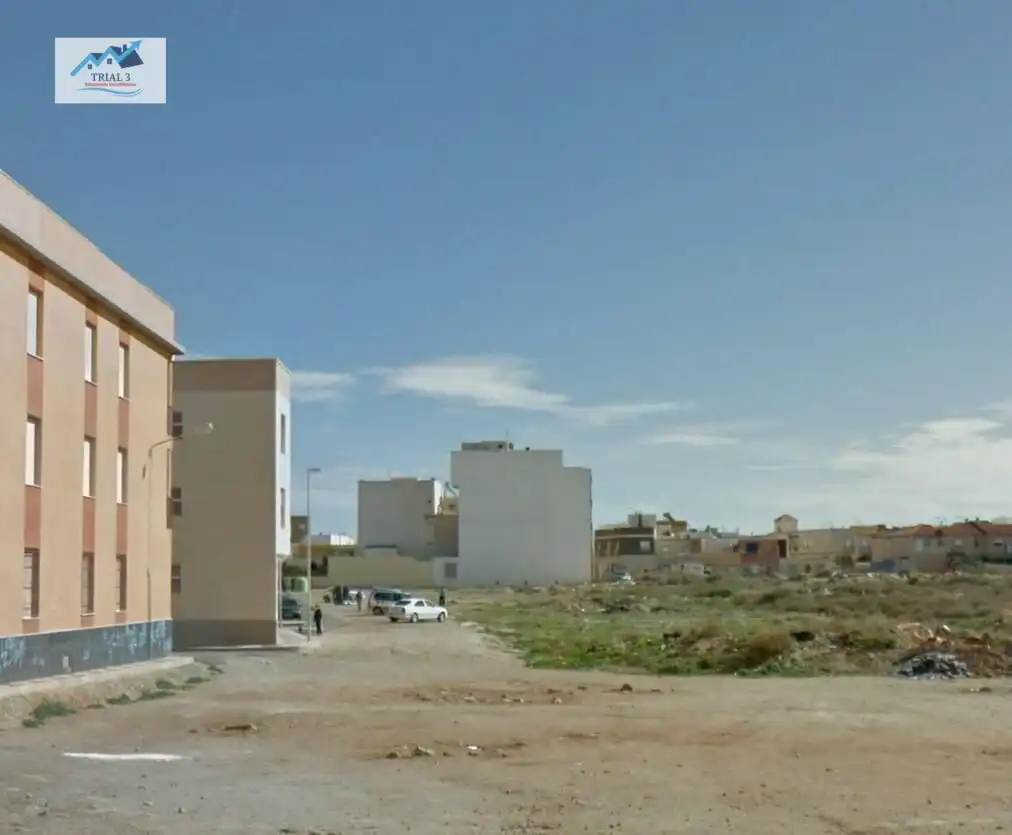 Pis en venda a Calle RAFAEL ALONSO (R), Roquetas Pueblo