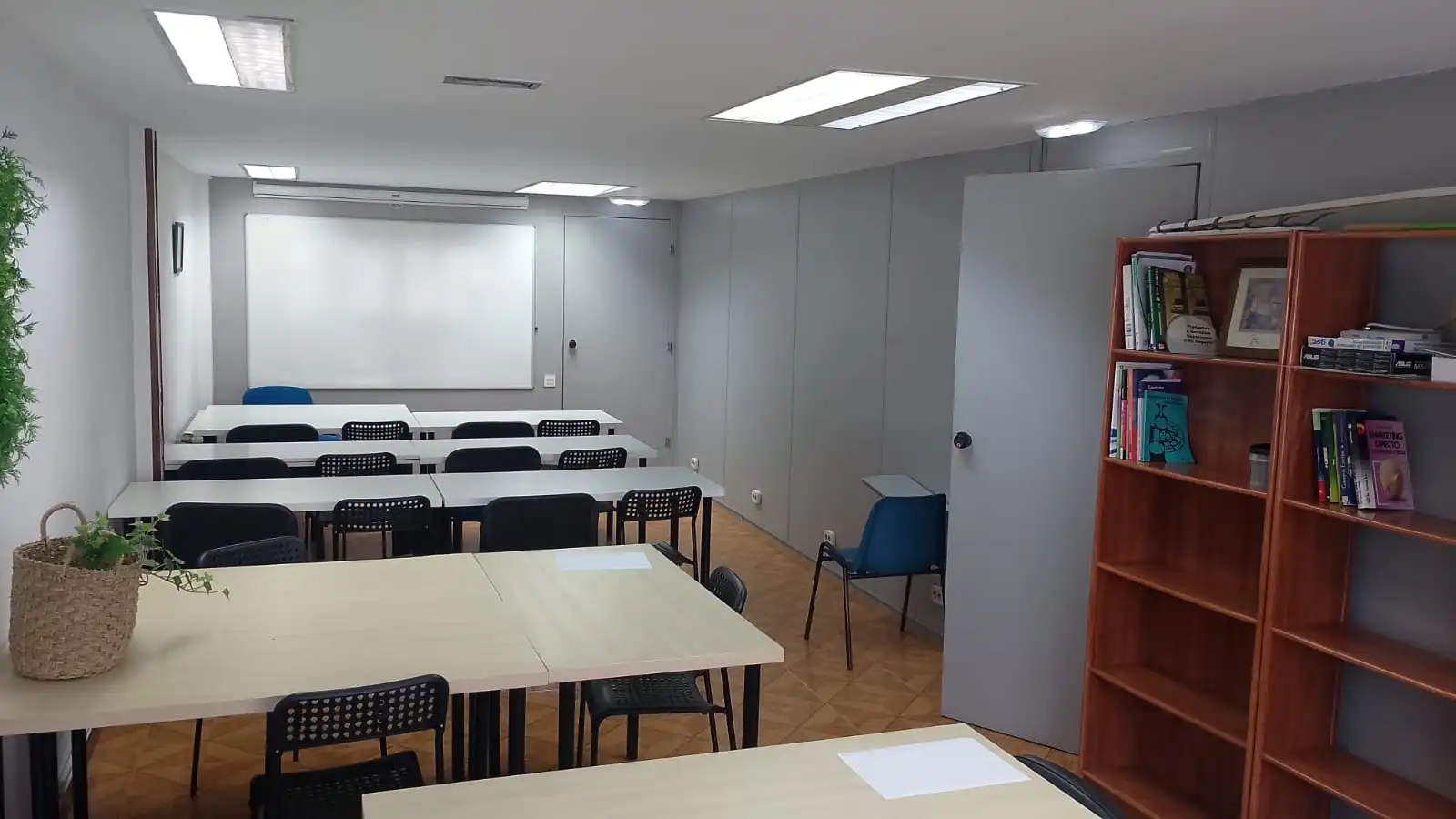 Büro mit Aufzug zur Miete in Calle Uría 15, imagen 5