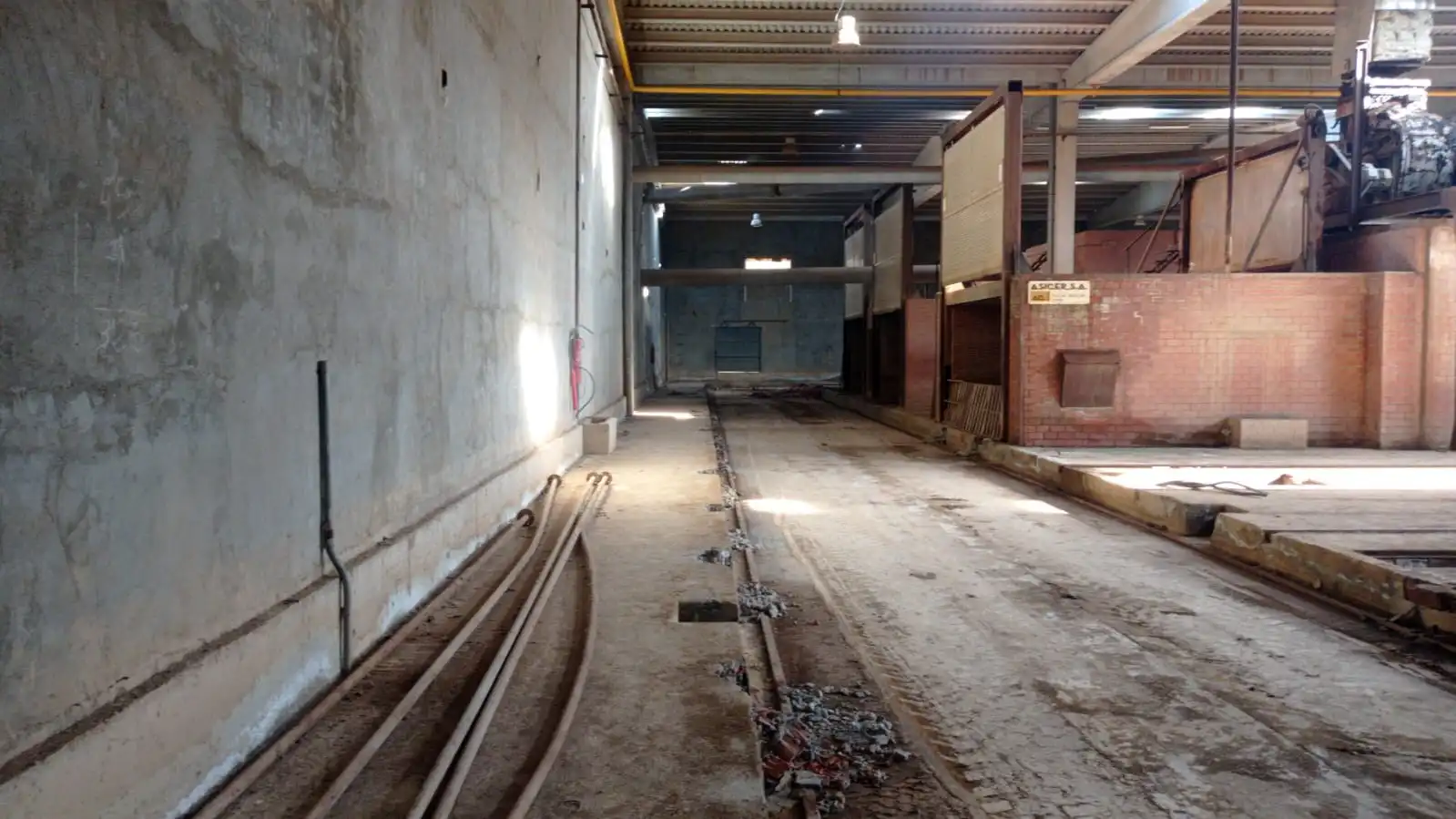Geschaftsraum zum Verkauf in Alcolea de Cinca