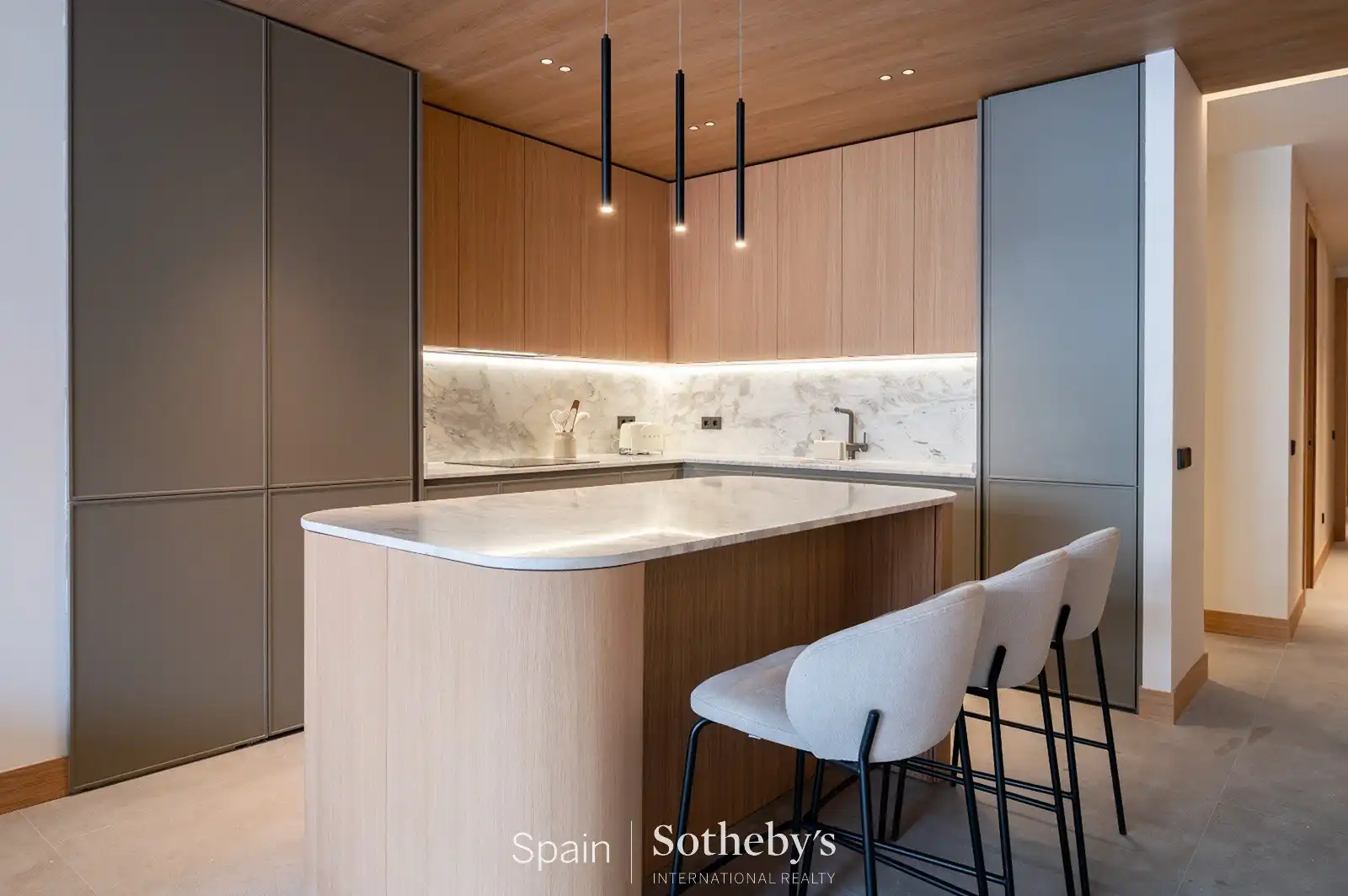 Cuina de Apartament en venda en Madrid amb Aire condicionat, Calefacció i Terrassa