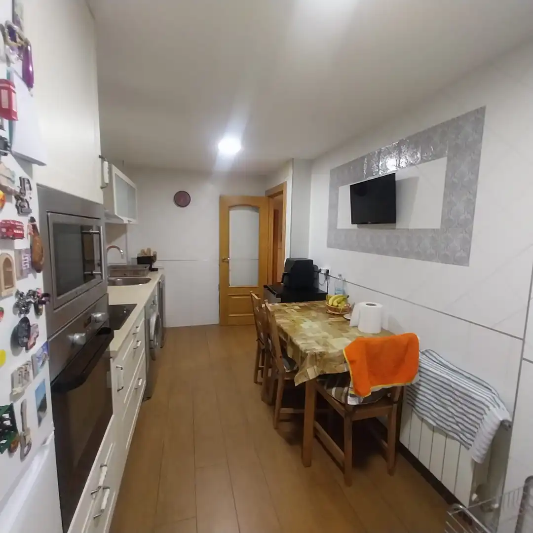 Flat with terrace for sale in Calle Mercedes 10, imagen 12