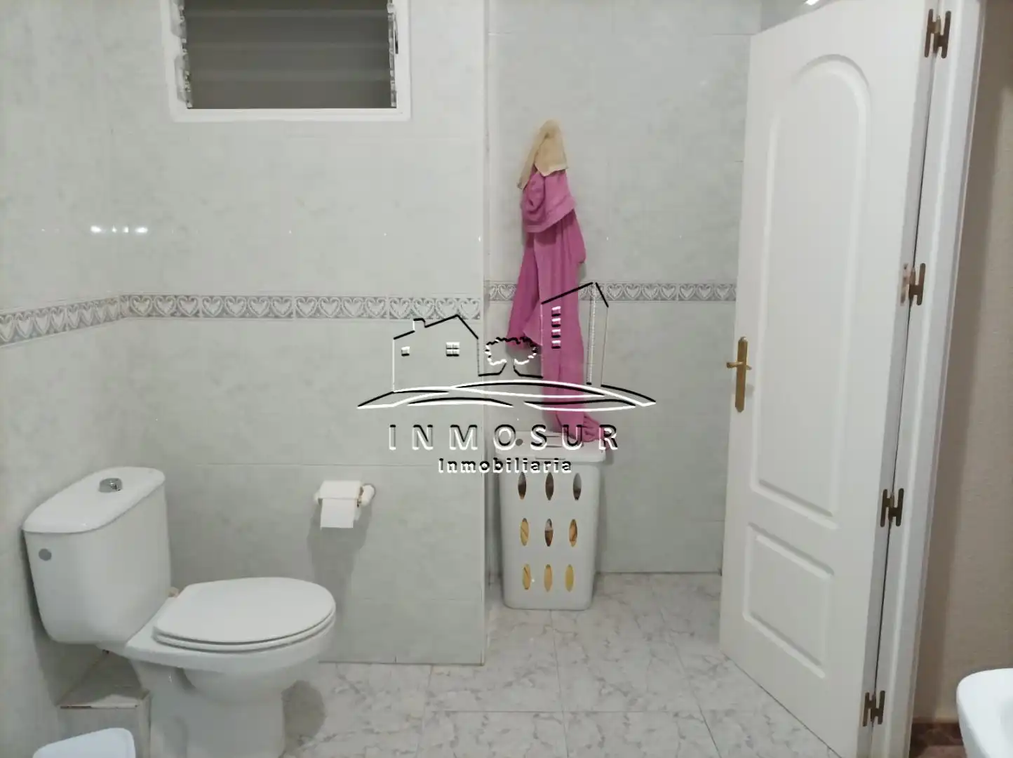Badezimmer von Wohnung zum Verkauf in Lucena mit Abstellraum