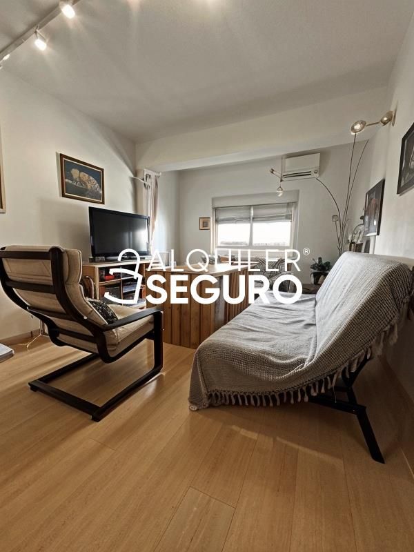 Bedroom of Flat to rent in  Granada Capital  with Air Conditioner, Terrace and Furnished